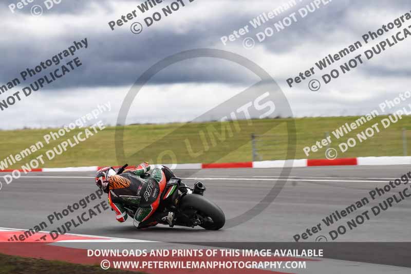 cadwell no limits trackday;cadwell park;cadwell park photographs;cadwell trackday photographs;enduro digital images;event digital images;eventdigitalimages;navarra;no limits trackdays;peter wileman photography;racing digital images;trackday digital images;trackday photos